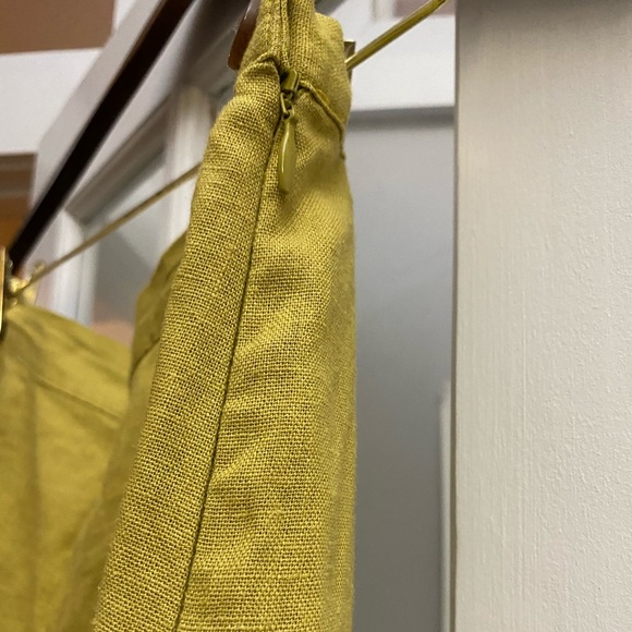 Linen Pin-Up Pant - Picture 6 of 7